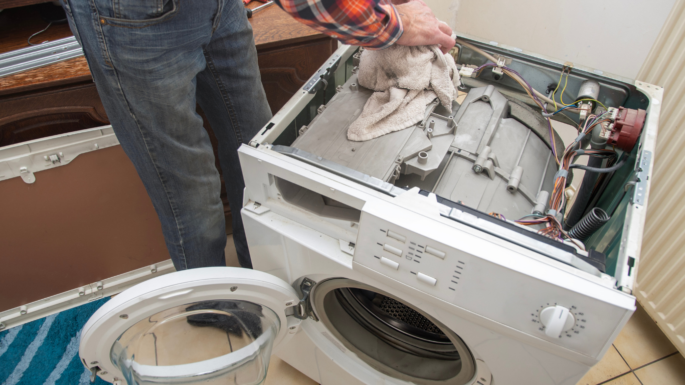 أعطال الكهرباء